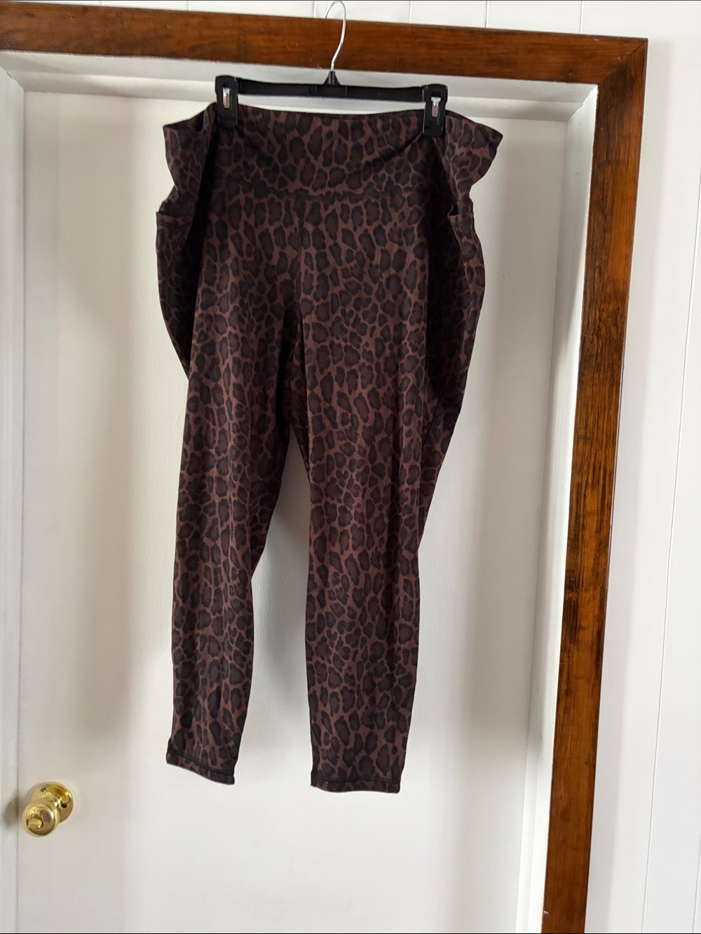 Livi Active Brown Leopard Print High-Rise Leggings